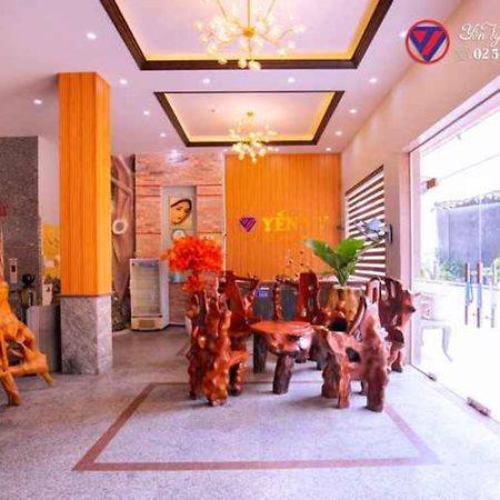 Yen Vy Hotel 퀴논 외부 사진