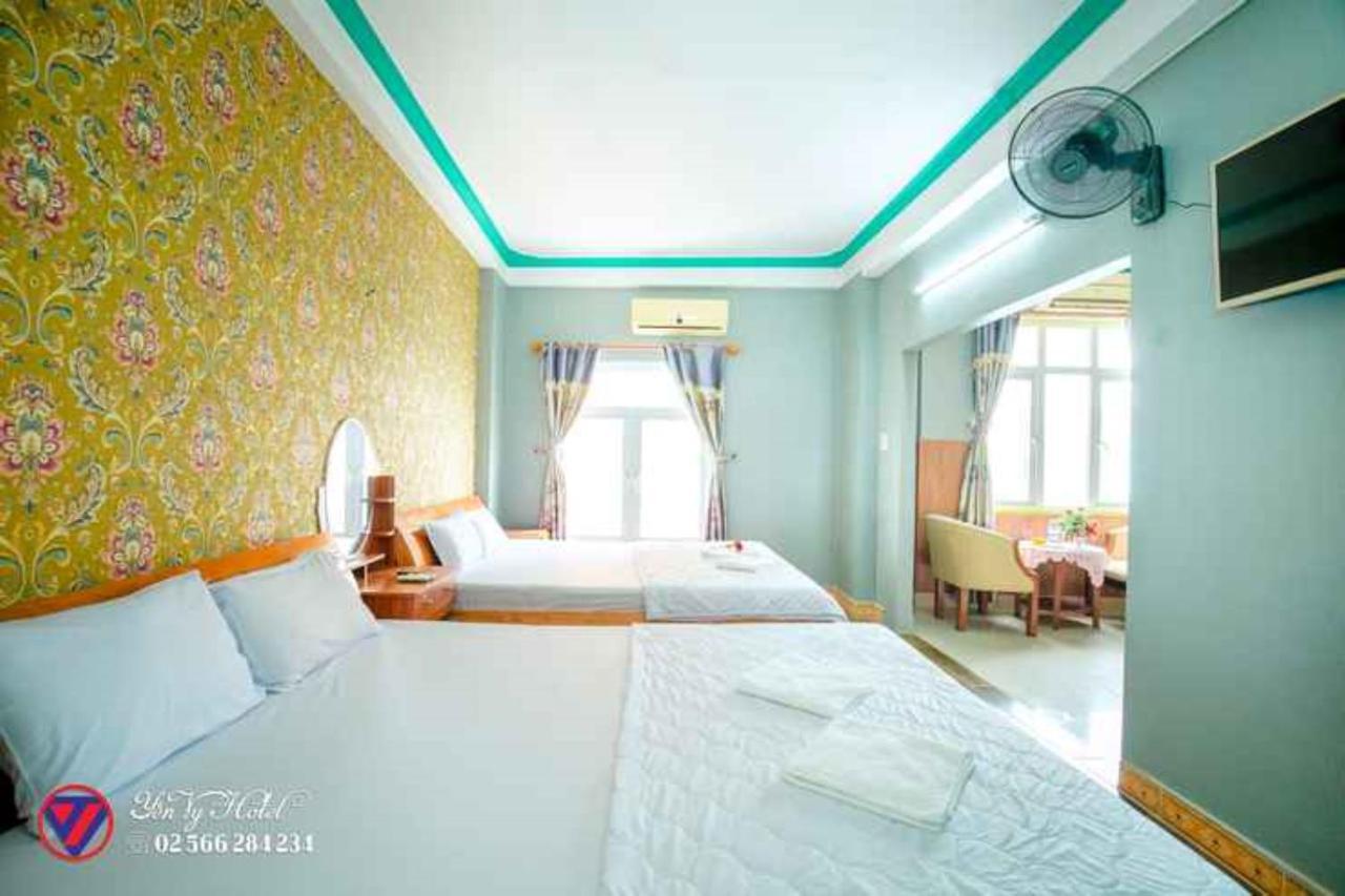 Yen Vy Hotel 퀴논 외부 사진