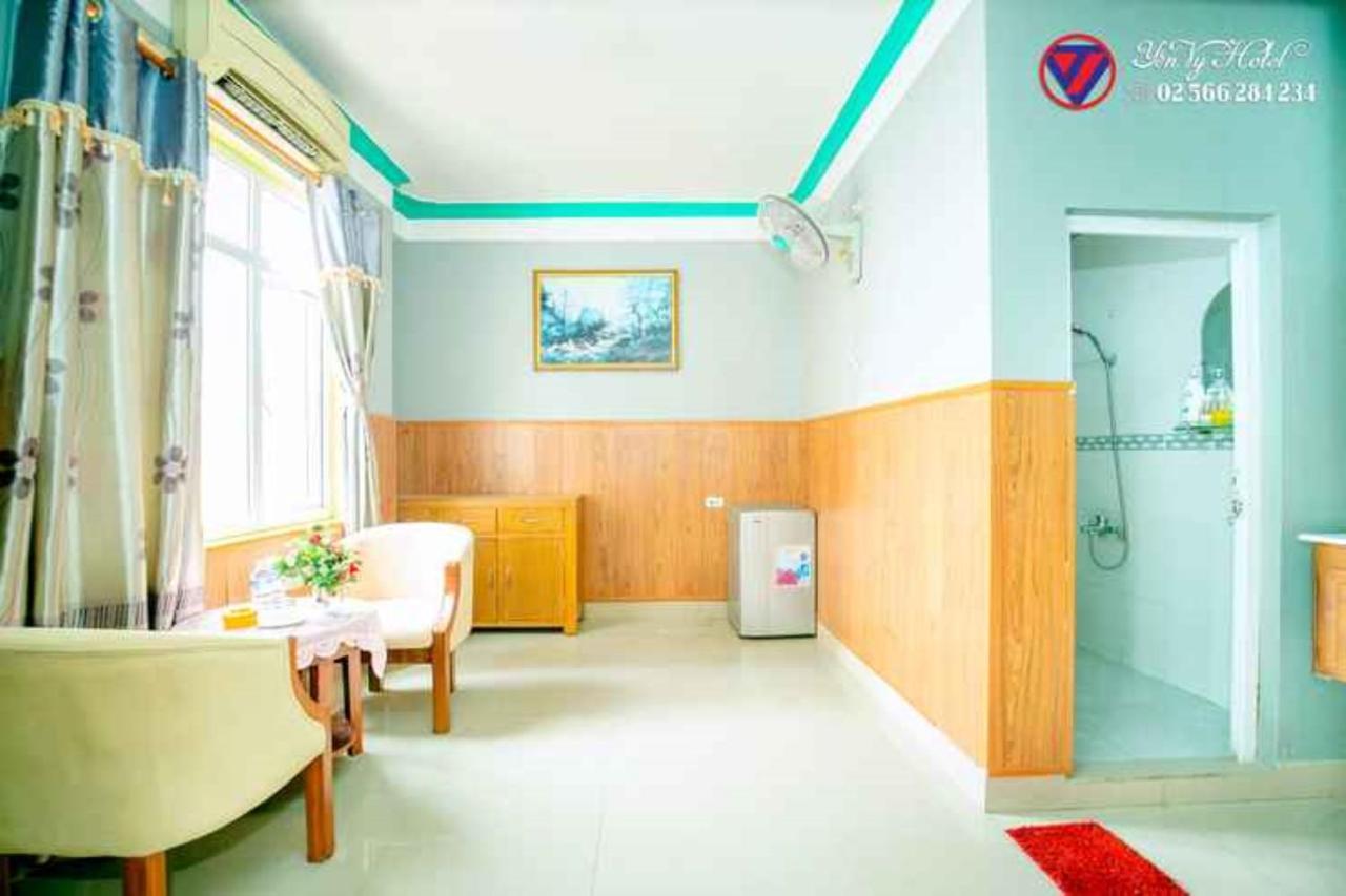 Yen Vy Hotel 퀴논 외부 사진